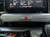 ハザードランプのスイッチです。