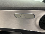 【快適温熱シート(シートヒーター)】寒い日はもちろん、夏の冷房中にも効果を発揮します。長時間座っていると負担のかかりやすい背中や腰、寒い日に冷えやすい脚部を暖めます!温度調節機能もあります。