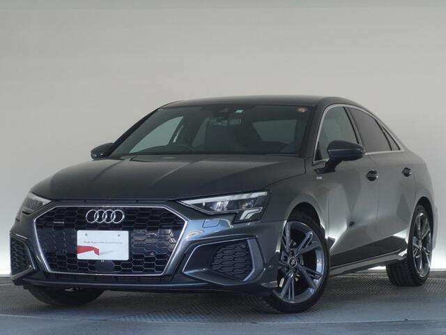 A3セダン40 TFSI クワトロ Sライン 4WD