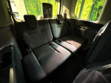 3列目シートはもちろん状態良好☆大人でもゆったりと座って頂けますので、大人数でのお出かけもラクラクです♪ご家族で、気の知れた仲間で、ドライブに行くのが楽しみですね♪