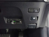 ETC付で高速道路もすいすい♪  AC100Vスイッチ、給油口オープナースイッチ、ボンネット解除レバー。