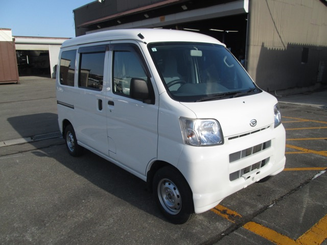 ハイゼットカーゴ デラックス ハイルーフ 4WD 