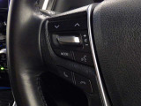 ステアリングスイッチ装備!運転しながら手元でオーディオの操作などができます。