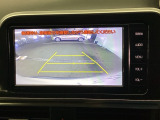 バックモニター付きで、車庫入れやバック時の後方確認をサポート。