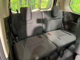 3列目シートはもちろん状態良好☆大人でもゆったりと座って頂けますので、大人数でのお出かけもラクラクです♪ご家族で、気の知れた仲間で、ドライブに行くのが楽しみですね♪