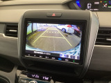 バックモニターにガイド線表示付きなので車庫入れも安心【カメラアングルは3パターンから選べます】知らない道でも安心して楽しくお出かけができます。