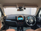MINIらしい丸を基調としたデザインでとてもオシャレです。