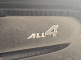 4WDの証である、「ALL4」ロゴです。
