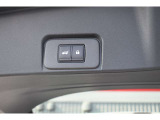 オートバックドアで荷物の出し入れも楽々