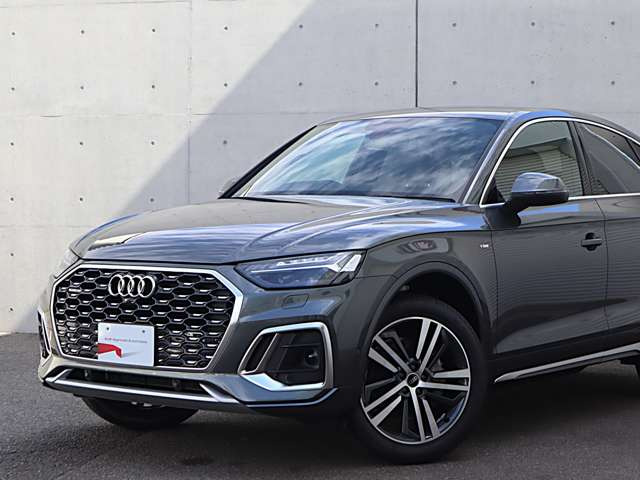 アウディ Q5スポーツバック Sライン ダイナミック エディション