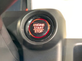 ワンプッシュでエンジンのスタート、ストップが出来て便利です。