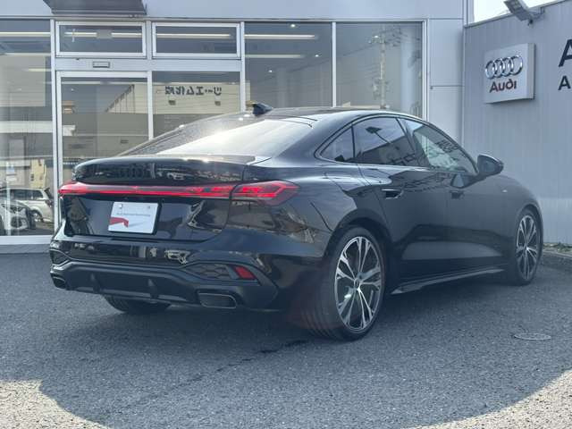 アウディ A5 TFSI 110kW Sラインパッケージ の中古車詳細 (1,000km