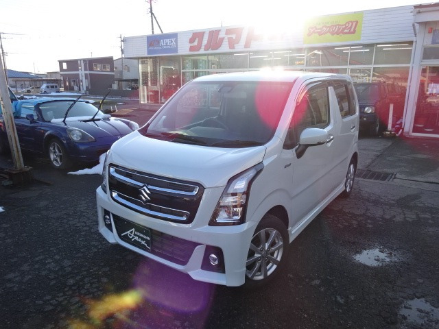 ワゴンRスティングレーハイブリッド(HYBRID) X 4WD