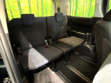 3列目シートはもちろん状態良好☆大人でもゆったりと座って頂けますので、大人数でのお出かけもラクラクです♪ご家族で、気の知れた仲間で、ドライブに行くのが楽しみですね♪