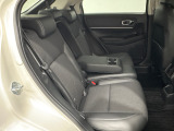 後部座席の画像です。是非実際に座ってみて下さい。