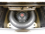 スペアタイヤが装備されております!