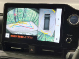 【パノラミックビューモニター】専用のカメラにより、上から見下ろしたような視点で360度クルマの周囲を確認することができます☆死角部分も確認しやすく、狭い場所での切り返しや駐車もスムーズに行えます。