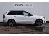 ◆サイド/流麗なプロポーションはVOLVO車の真骨頂。「美しいものと共にありたい」というオーナーの願いを満たします