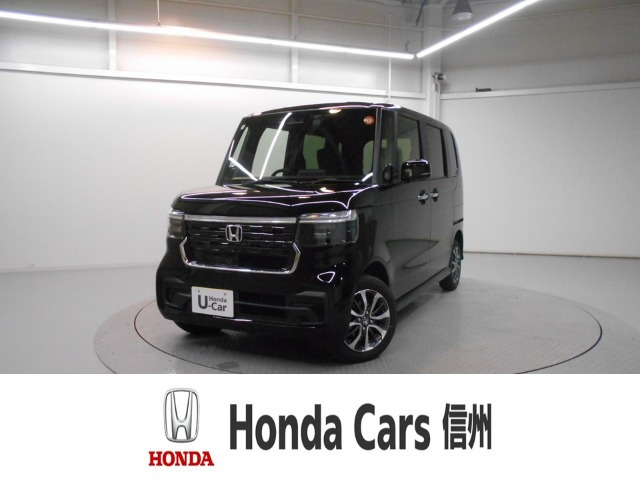 N-BOXカスタム  カスタム 660 4WD