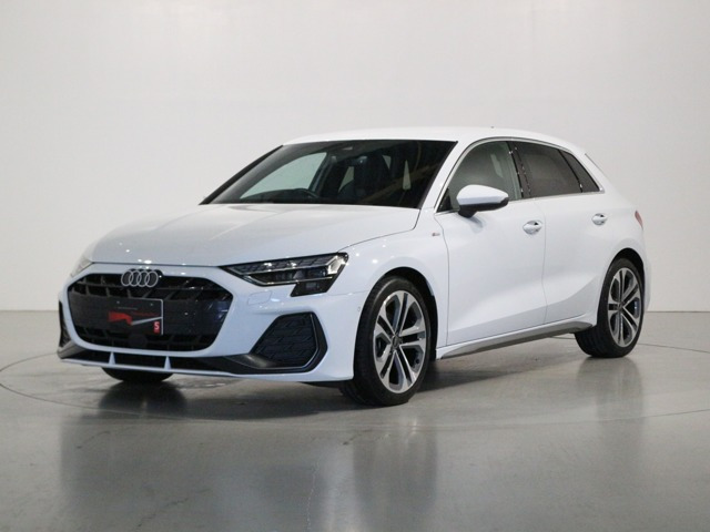 A3スポーツバック30 TFSI Sライン
