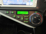 空調はフロントオートエアコン。