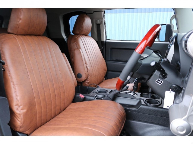 トヨタ FJクルーザー 4.0 4WD の中古車詳細 (113,000km, ブラック