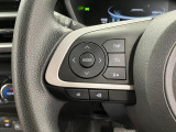 【ステアリングスイッチ】 手元のスイッチでオーディオなどの操作ができます。