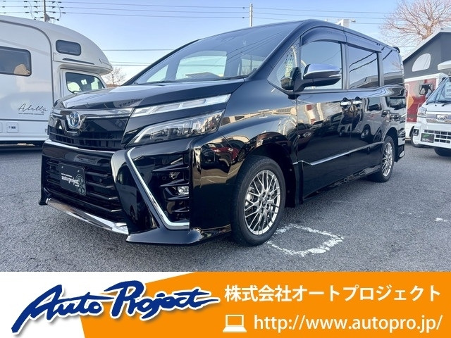 ヴォクシー 1.8 ハイブリッド ZS 煌III 