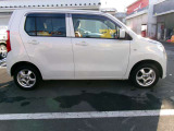 新車、輸入車、中古車全メーカー取扱い!自社整備工場完備でアフターも安心!お客様のご希望のお車お探しいたします。