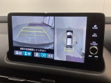 全方位モニターがついています! 車の周囲を360&deg;安全確認できるので、普段の駐車はもちろんの事、縦列駐車や幅寄せの際にも活躍してくれますよ。