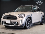 ☆MINI クロスオーバー・カントリーマン専門店☆!クロスオーバー・カントリーマンを買うなら箕面店です!!クロスオーバー・カントリーマンをご検討頂く際は一度箕面店にご相談下さい!