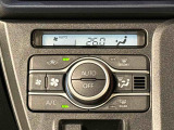 車内空調は&rdquo;AUTOエアコン&rdquo;にお任せ。運転に集中出来ますよ!