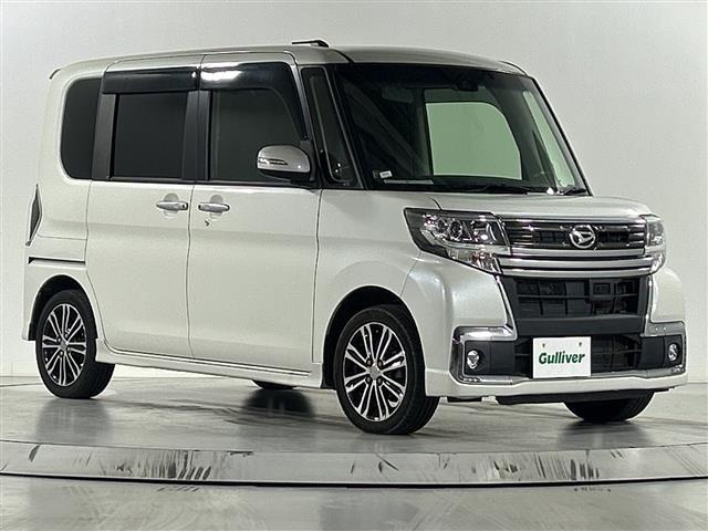 ダイハツ タントカスタム 