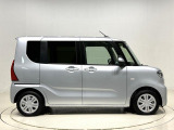 ドアは約90度に開くので荷物も積み込みやすく、乗り降りもしやすい♪ ロングドライブも快適に過ごせる工夫がいっぱいです♪♪