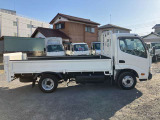 外装メッキ架装から内装の電装品・荷台の架装まで様々な要望を承っております☆
