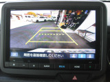 画質もキレイなバックモニター!車庫入れが苦手な方も運転が好きになるはず♪