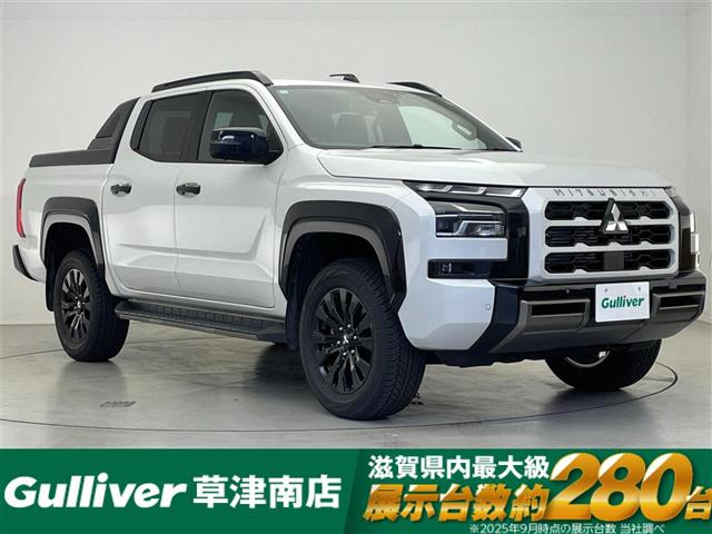 トライトン 2.4 GSR ディーゼル 4WD 4WD 本革シート