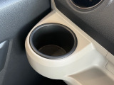 【ドリンクホルダー・助手席側】