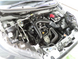 エンジンルームも含めキレイに仕上がっております
