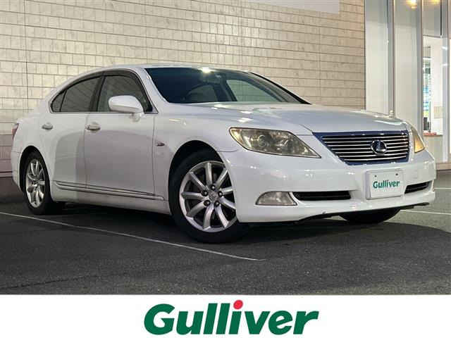 LS460 バージョンU Iパッケージ本革シート サンルーフ