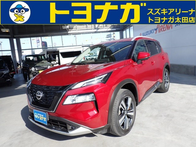 エクストレイル1.5 G e-4ORCE 4WDe-POWER 12.3インチディスプレイ