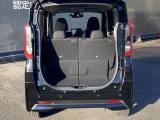 軽自動車ですがトランクは広々!たくさんお買いものしても大丈夫です!