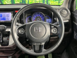 【純正革巻きステアリング】上質な革を使用することで、手にしっかり馴染みとても運転しやすいハンドルです♪