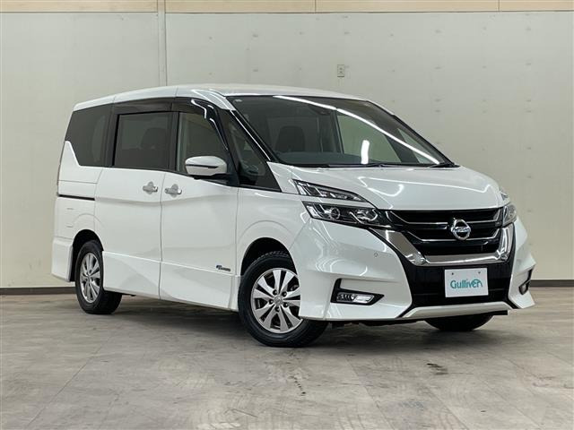 セレナ 2.0 ハイウェイスター 4WD ワンオーナー