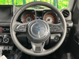 【純正革巻きステアリング】上質な革を使用することで、手にしっかり馴染みとても運転しやすいハンドルです♪