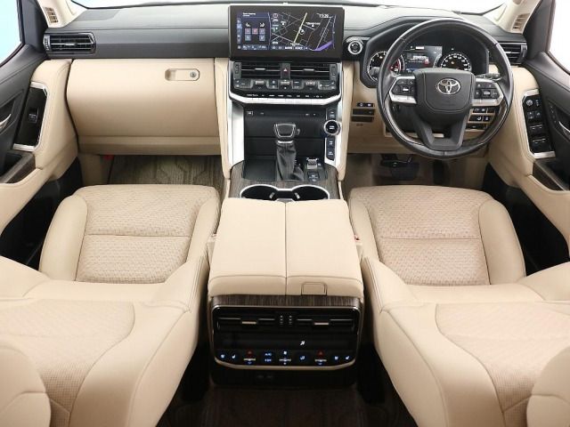 トヨタ ランドクルーザー300 3.5 ZX 4WD の中古車詳細 (24,000km