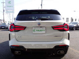 第二展示場にも多数のBMWをラインナップ!ご来店の際はBMW本店(厚木市下荻野140-1)に一度ご来店ください!☆関東運輸局認証工場 自動車分解整備事業2-6030☆プッシュプル式板金塗装ブース完備☆