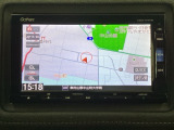 ナビゲーションはフルセグTV対応のGathers純正メモリーナビを搭載しています。