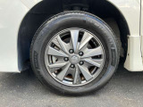 純正アルミホイール付です