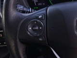 ステアリングリモコンは、運転中でも簡単に音量調整やチャンネル変更もできます!わき見運転防止にもつながるので安心です♪